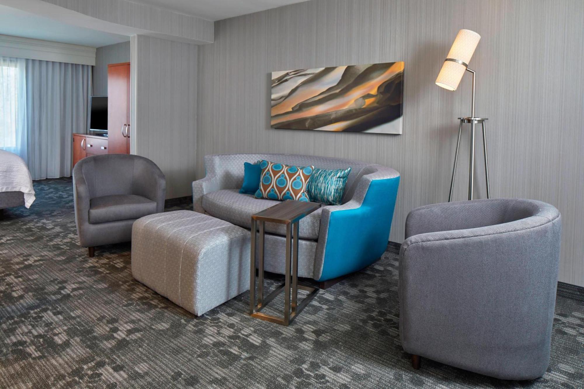 Отель Courtyard By Marriott Albany Thruway Экстерьер фото